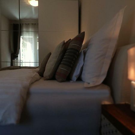 Apartment Julia Split Bagian luar foto